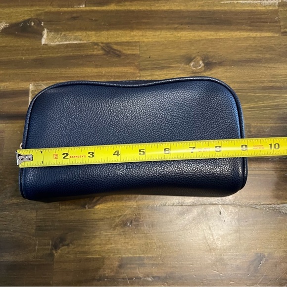 Dolce & Gabbana Cosmetics Blue Bag - Picture 10 of 11